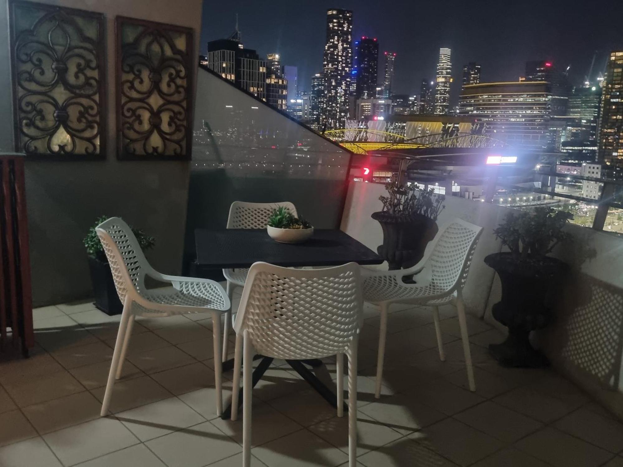 Accent Accommodation@Docklands Melbourne Exterior photo